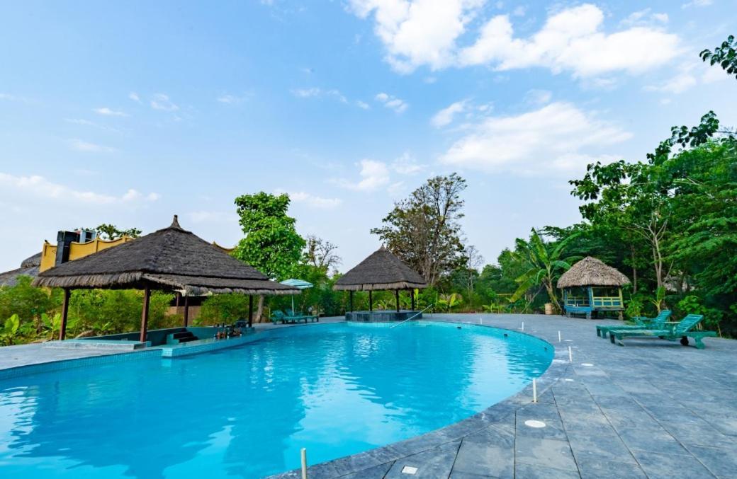 Hotel Mayur The Karma Seoni  Exterior foto